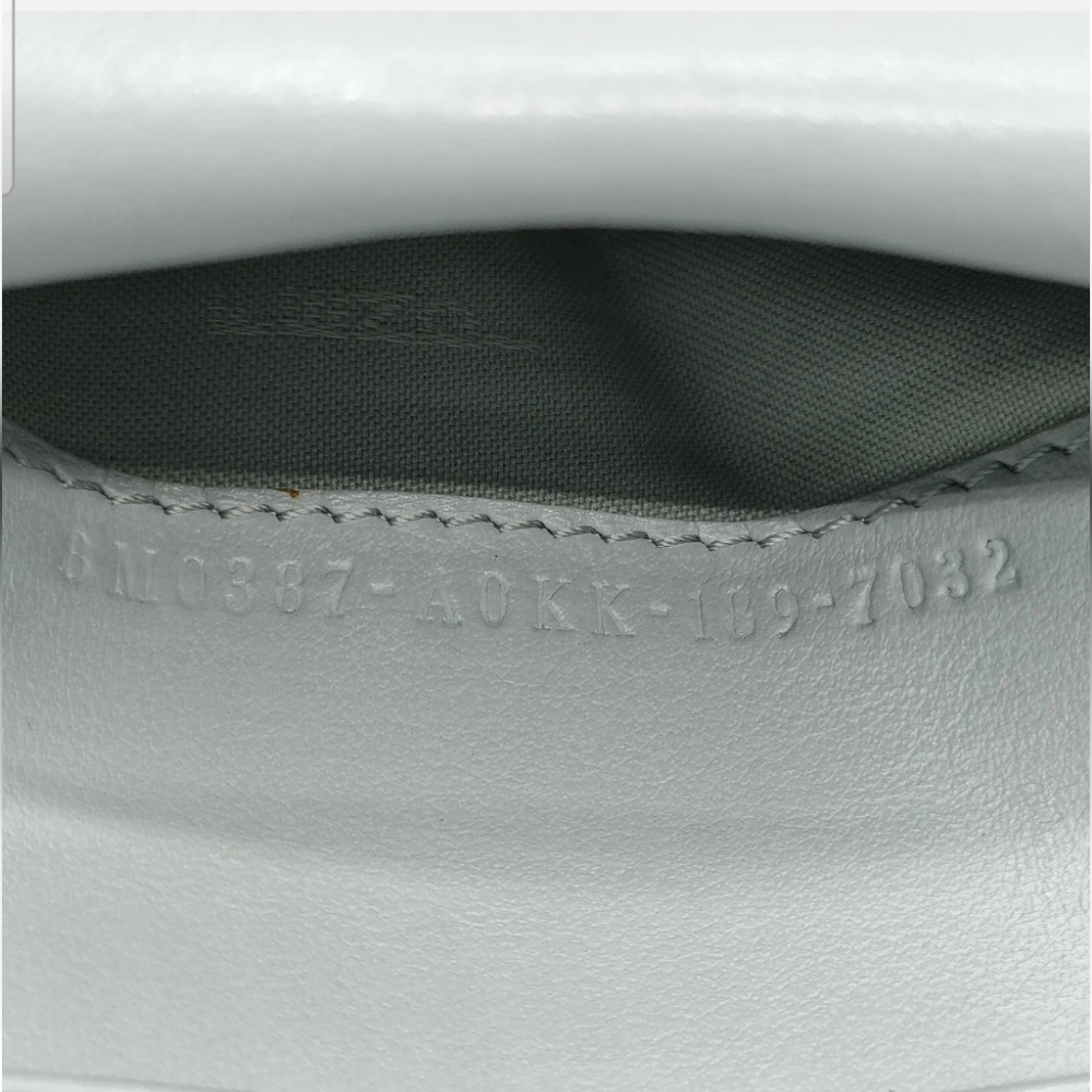 Fendi Wallet Gray Leather - Picture 8 of 8